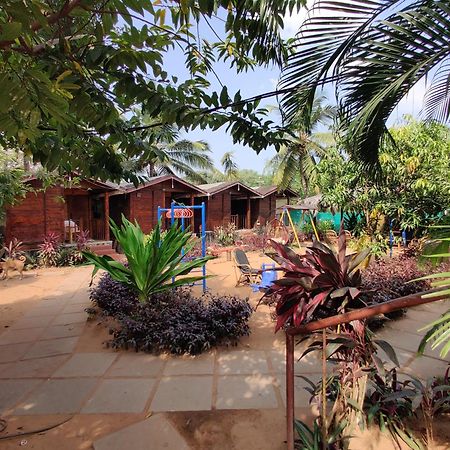 Beach Cottages - Pousada Donaciana Baga Bagian luar foto