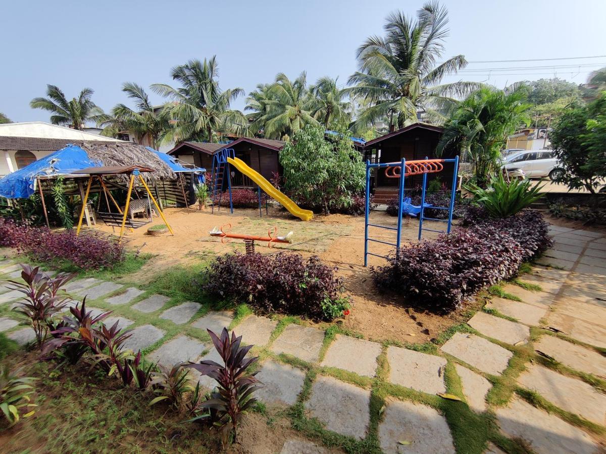 Beach Cottages - Pousada Donaciana Baga Bagian luar foto