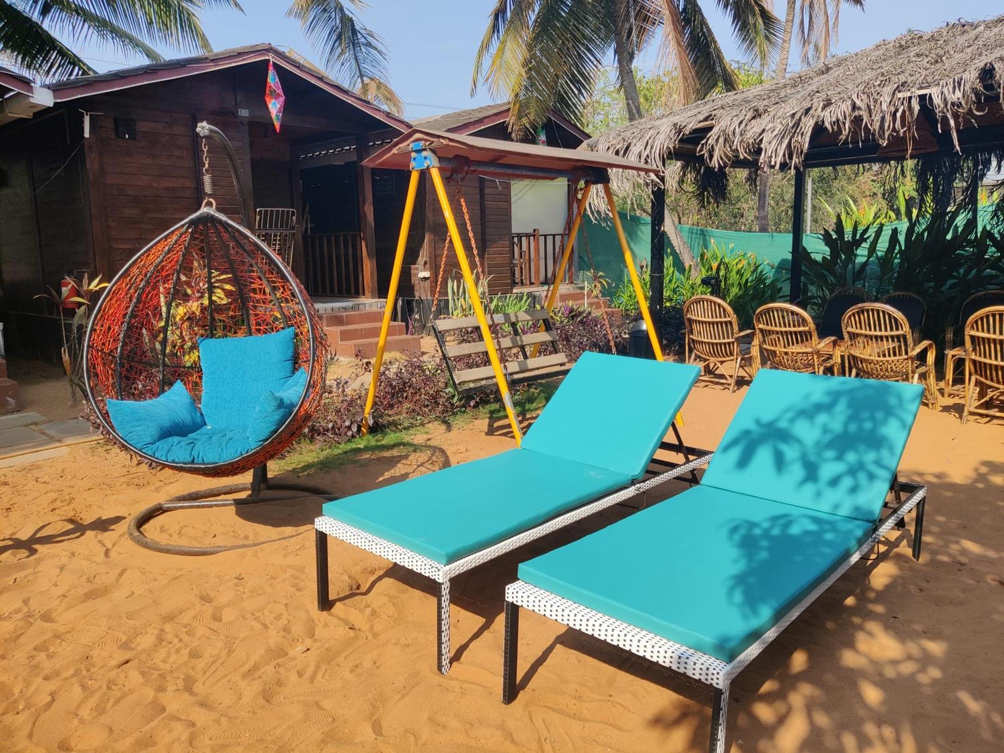 Beach Cottages - Pousada Donaciana Baga Bagian luar foto